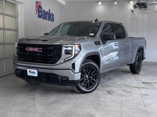 2025 GMC Sierra 1500 Elevation
