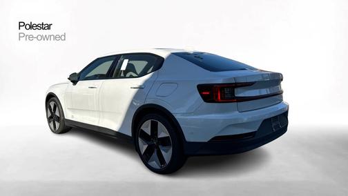 2023 Polestar 2 Long range Dual motor - AWD - Plus,Pilot