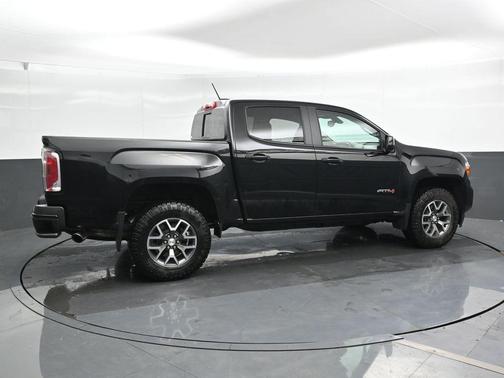 2021 GMC Canyon AT4 w/Leather
