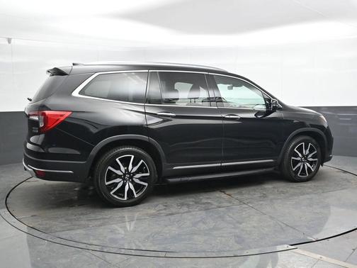 2020 Honda Pilot Touring 7-Passenger