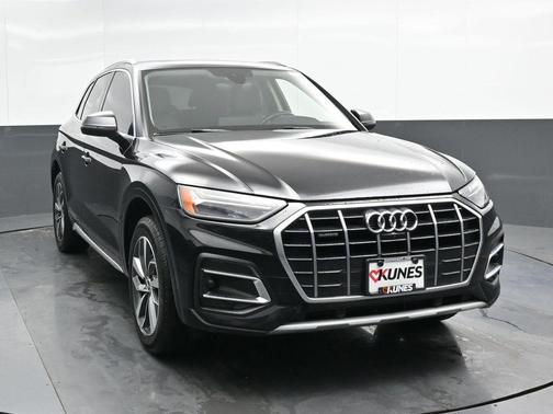 2021 Audi Q5 40 Premium Plus