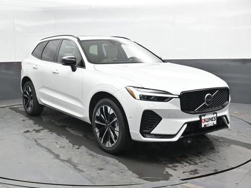 Crystal White 2026 Volvo XC60 B5 Plus