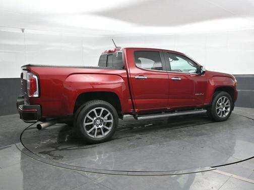 Red Quartz Tintcoat 2018 GMC Canyon Denali