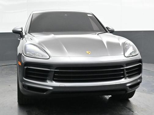 2021 Porsche Cayenne Base