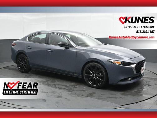 2023 Mazda Mazda3 2.5 S Carbon Edition