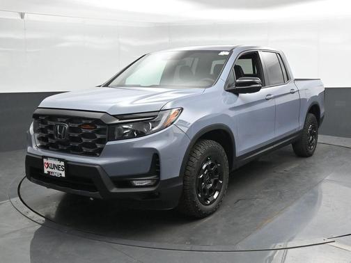 2025 Honda Ridgeline TrailSport+