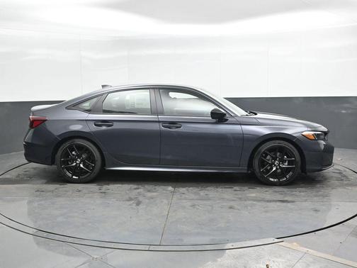 Meteorite Gray Metallic 2026 Honda Civic Sport