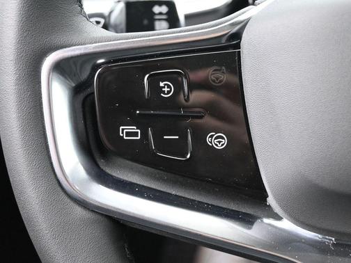 2025 Volvo EX90 Twin Motor Performance Ultra