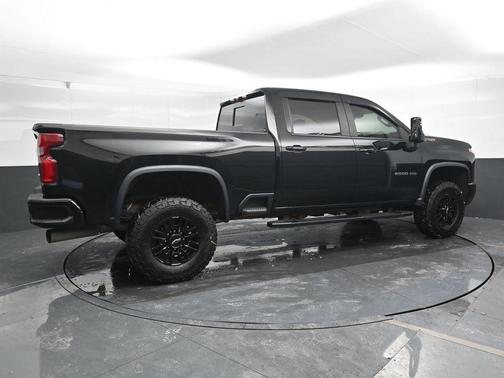 2024 Chevrolet Silverado 2500 ZR2