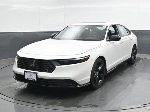 Platinum White Pearl 2024 Honda Accord Hybrid Sport-L