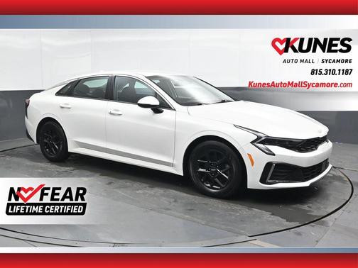 Snow White Pearl 2025 Kia K5 LXS