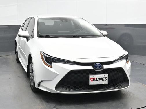 2022 Toyota Corolla Hybrid LE