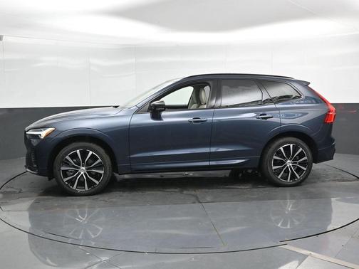 2025 Volvo XC60 B5 Plus