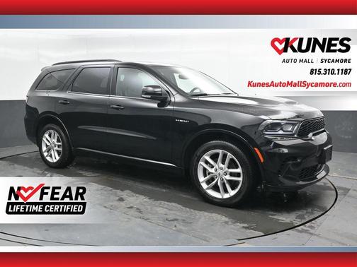 DB Black Crystal Clearcoat 2025 Dodge Durango R/T