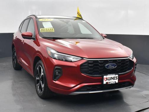 2023 Ford Escape ST-Line Select