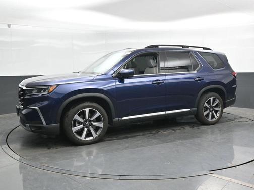 Obsidian Blue Pearl 2023 Honda Pilot Elite