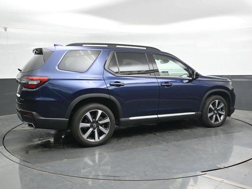 Obsidian Blue Pearl 2023 Honda Pilot Elite