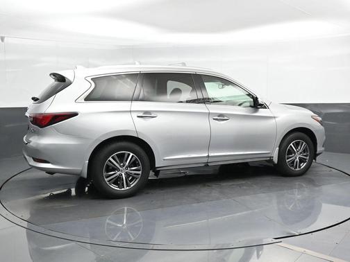 2018 INFINITI QX60 Base