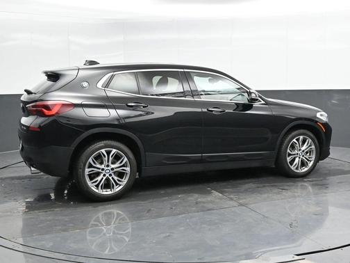 2022 BMW X2 xDrive28i