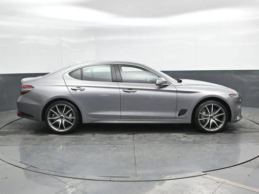 Savile Silver 2025 Genesis G70 2.5T