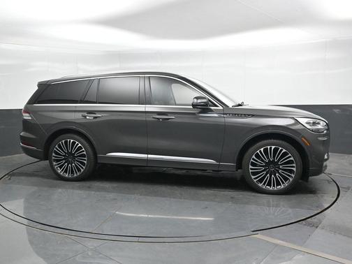 Dark Gray Metallic 2023 Lincoln Aviator Black Label AWD