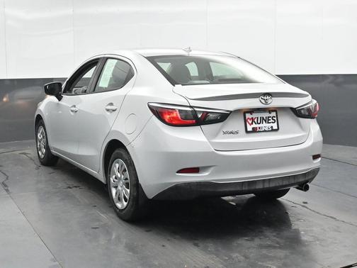 2019 Toyota Yaris Sedan L
