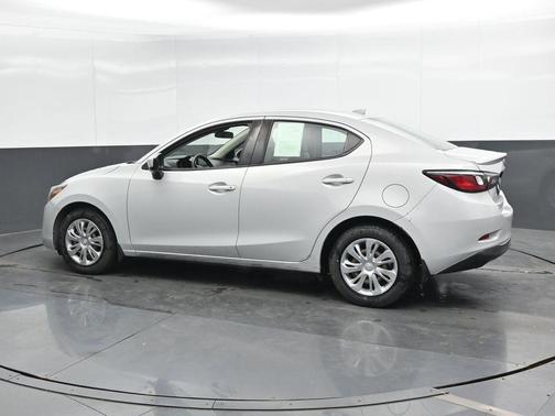 2019 Toyota Yaris Sedan L
