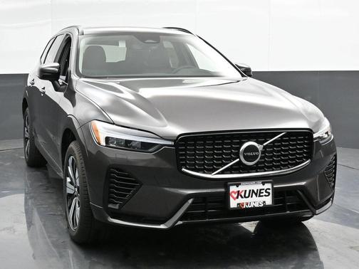 2025 Volvo XC60 Plug-In Hybrid T8 Core