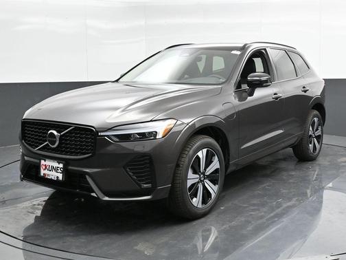 2025 Volvo XC60 Plug-In Hybrid T8 Core