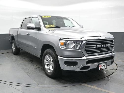 Billet Silver Metallic Clearcoat 2024 RAM 1500 Laramie