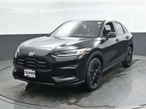 Crystal Black Pearl 2026 Honda HR-V Sport