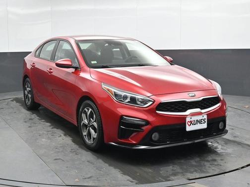 Currant Red 2019 Kia Forte LXS