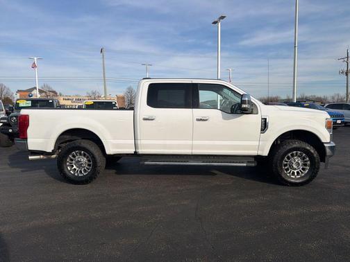 Oxford White 2020 Ford F-250 Lariat