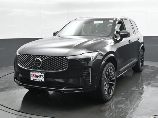 2026 Volvo XC90 B6 Plus 7-Seater