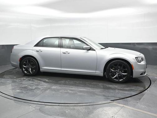 2021 Chrysler 300 S