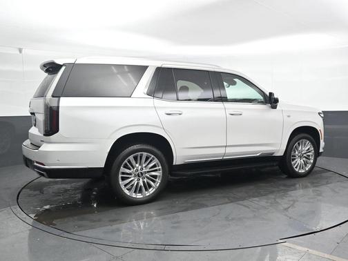 2025 Cadillac Escalade Premium Luxury