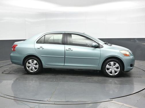Olive Mist 2007 Toyota Yaris Base