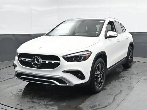Polar White 2026 Mercedes-Benz GLA 250 Base 4MATIC