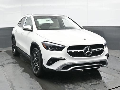 Polar White 2026 Mercedes-Benz GLA 250 Base 4MATIC