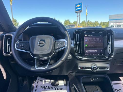 2024 Volvo XC40 B5 Core