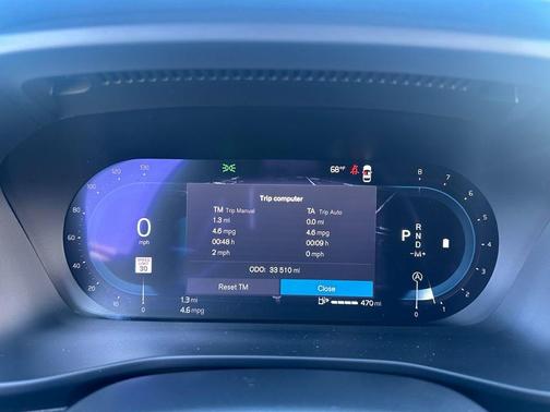 2024 Volvo XC40 B5 Core