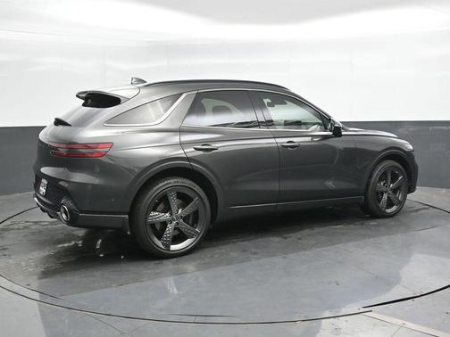 Makalu Gray 2025 Genesis GV70 3.5T Sport