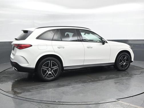 2023 Mercedes-Benz GLC 300 Base