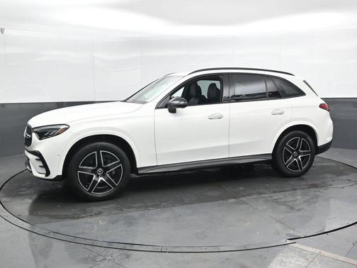 2023 Mercedes-Benz GLC 300 Base
