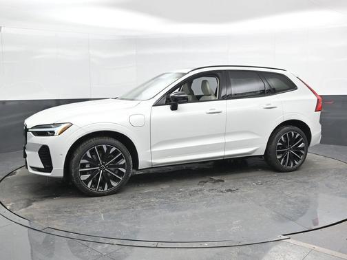 2026 Volvo XC60 Plug-In Hybrid T8 Ultra
