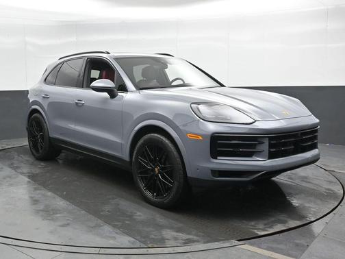 2024 Porsche Cayenne Base