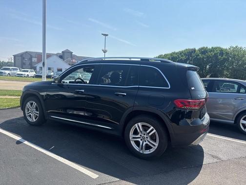 2023 Mercedes-Benz GLB 250 Base 4MATIC