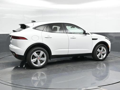 2022 Jaguar E-PACE SE