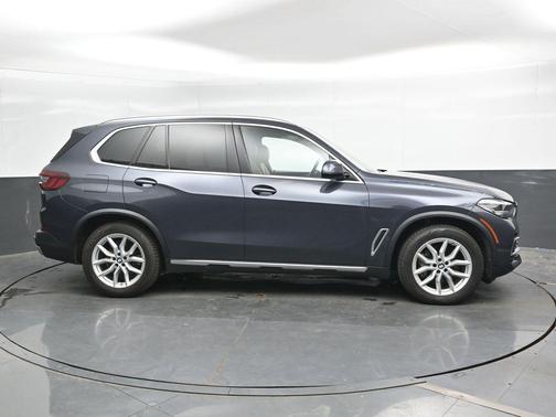 Arctic Gray Metallic 2020 BMW X5 xDrive40i