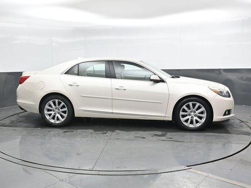 2013 Chevrolet Malibu 2LT